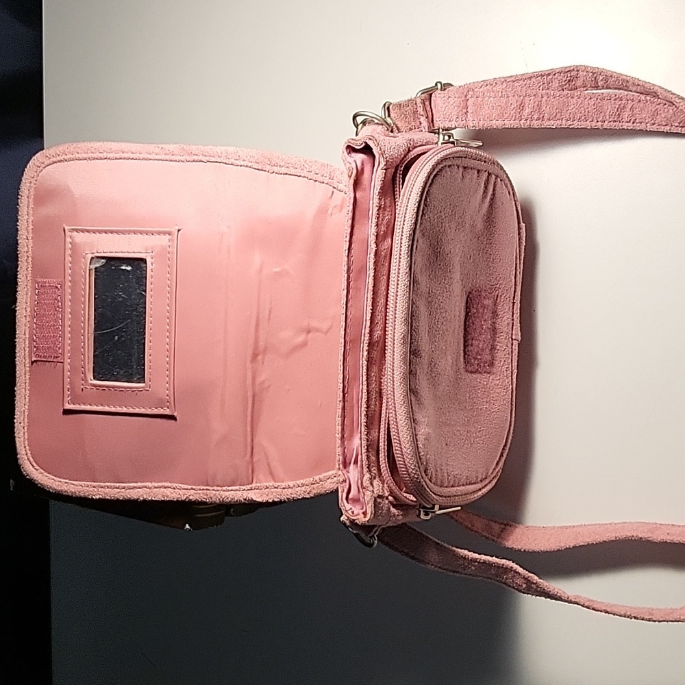 Pink - Picture 2 of 3